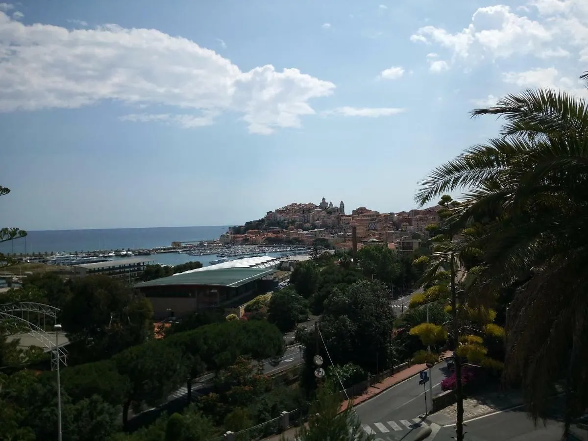 Appartamento Isola Di Man Imperia