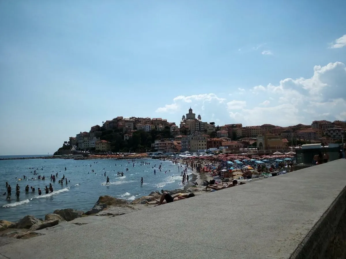 Appartamento Isola Di Man Imperia